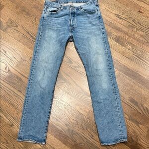 Vintage 501 Levi’s Classic Light Blue Men's Boot Cut Jeans 33 X 32